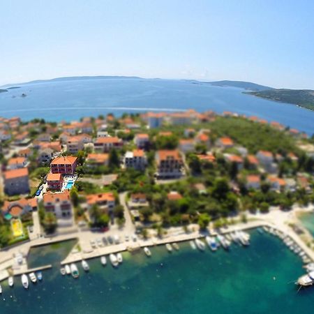 Apartments Stina سيغيت فغانييتْسا المظهر الخارجي الصورة