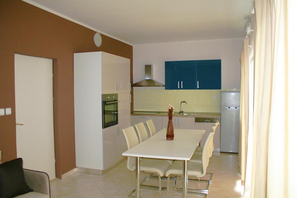 Apartments Stina سيغيت فغانييتْسا المظهر الخارجي الصورة