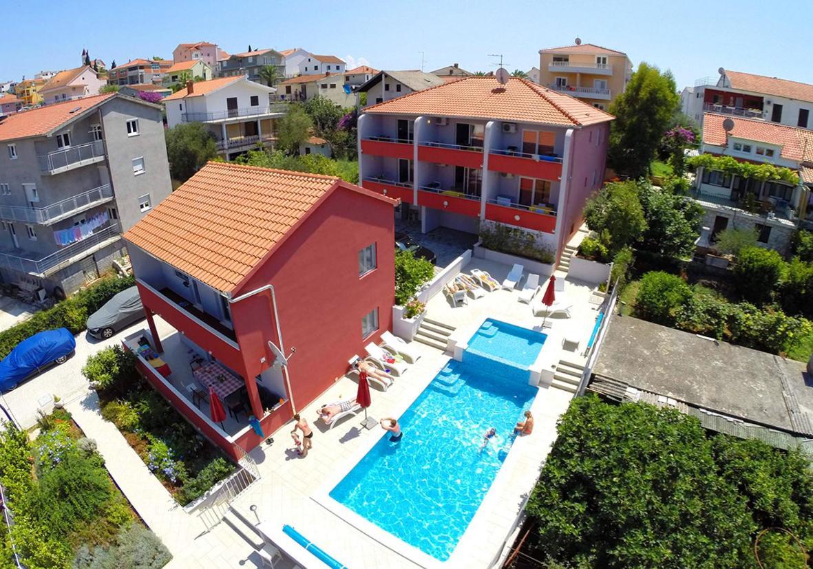Apartments Stina سيغيت فغانييتْسا المظهر الخارجي الصورة