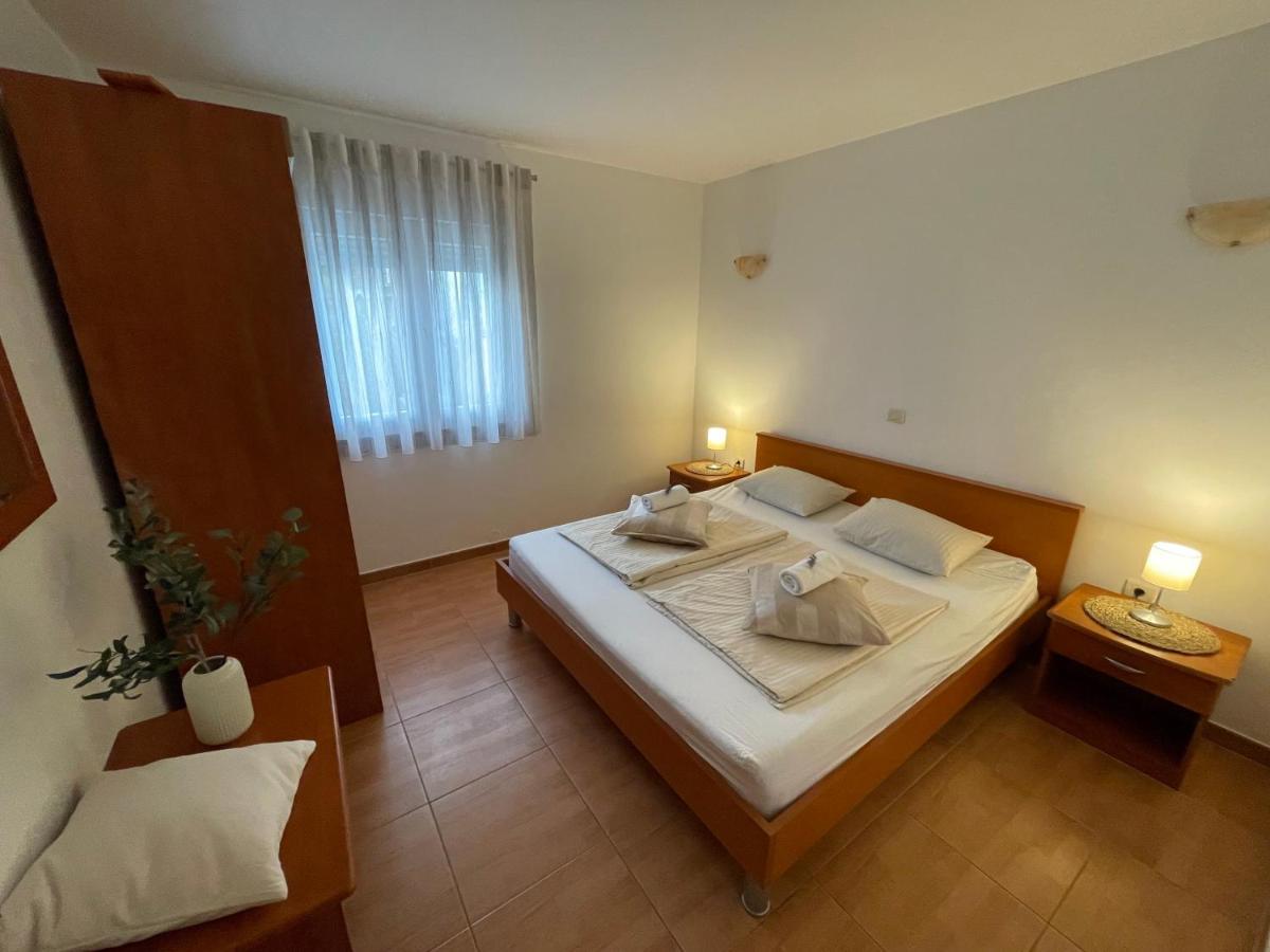 Apartments Stina سيغيت فغانييتْسا المظهر الخارجي الصورة