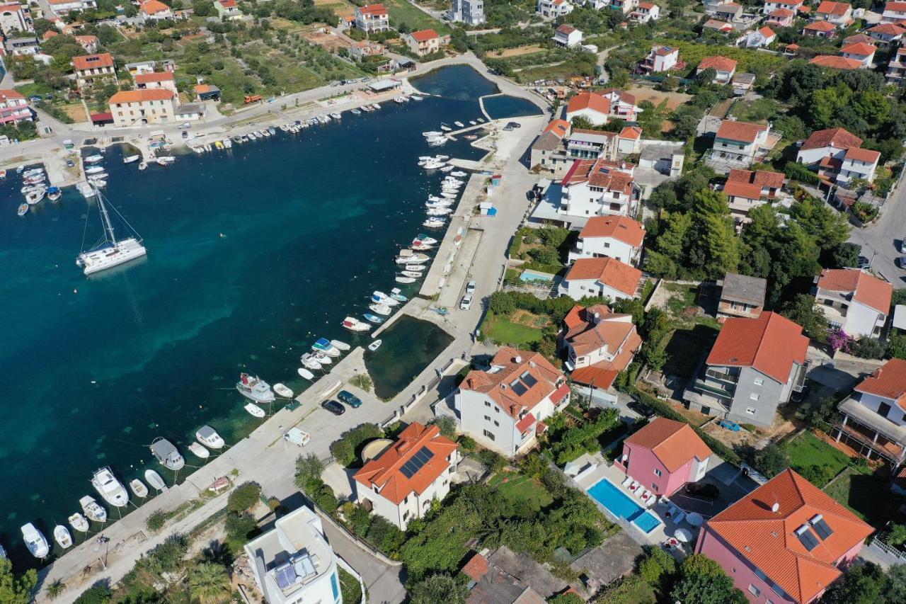 Apartments Stina سيغيت فغانييتْسا المظهر الخارجي الصورة